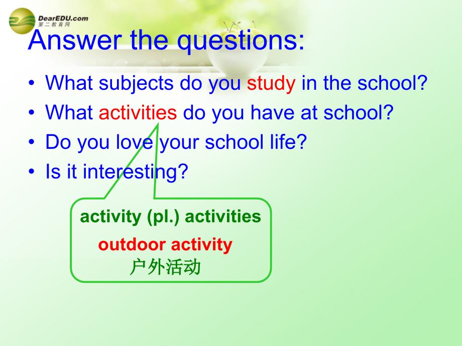 仁爱初中英语七下《Unit 5Topic 3 My school life is very interestingC.》PPT课件 (2)_第4页